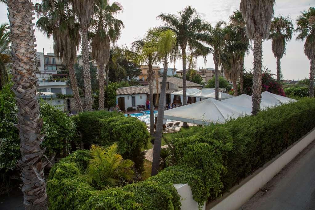 Hotel Redebora Torregrotta Facilități foto